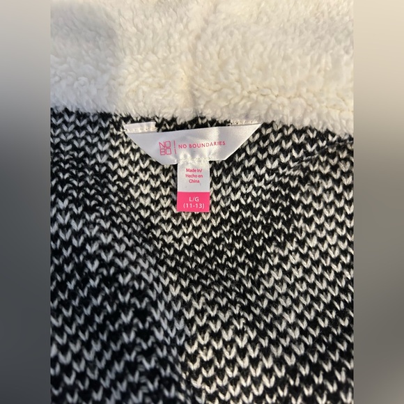 No Boundaries Zebra Cardigan w Hood in Women’s Size Large - Picture 7 of 8